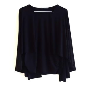 Loalde Cape Sleeve Blouse